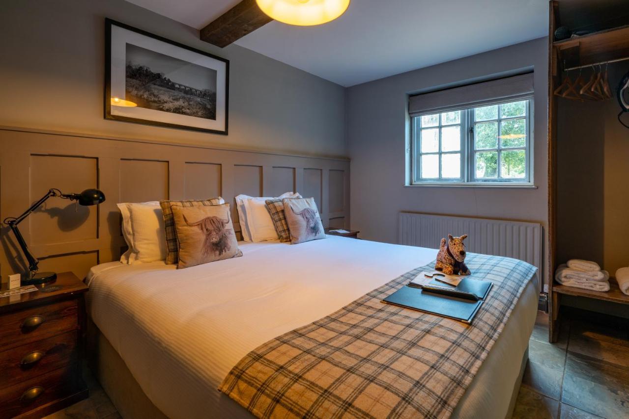 Bourne Valley Inn Saint Mary Bourne Dış mekan fotoğraf