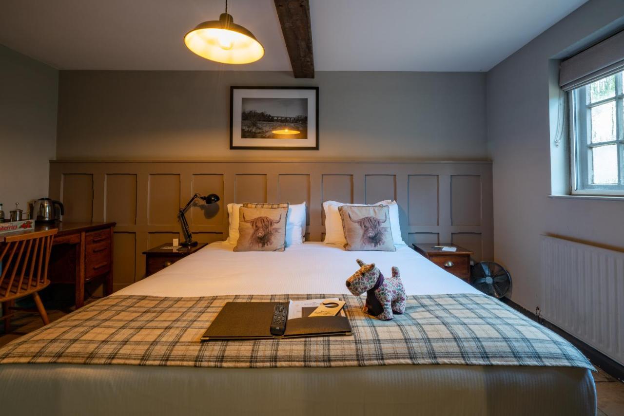 Bourne Valley Inn Saint Mary Bourne Dış mekan fotoğraf