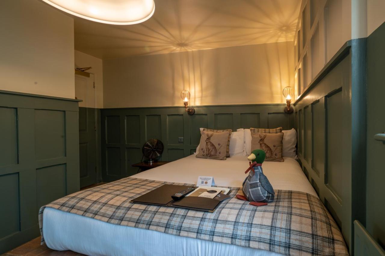 Bourne Valley Inn Saint Mary Bourne Dış mekan fotoğraf